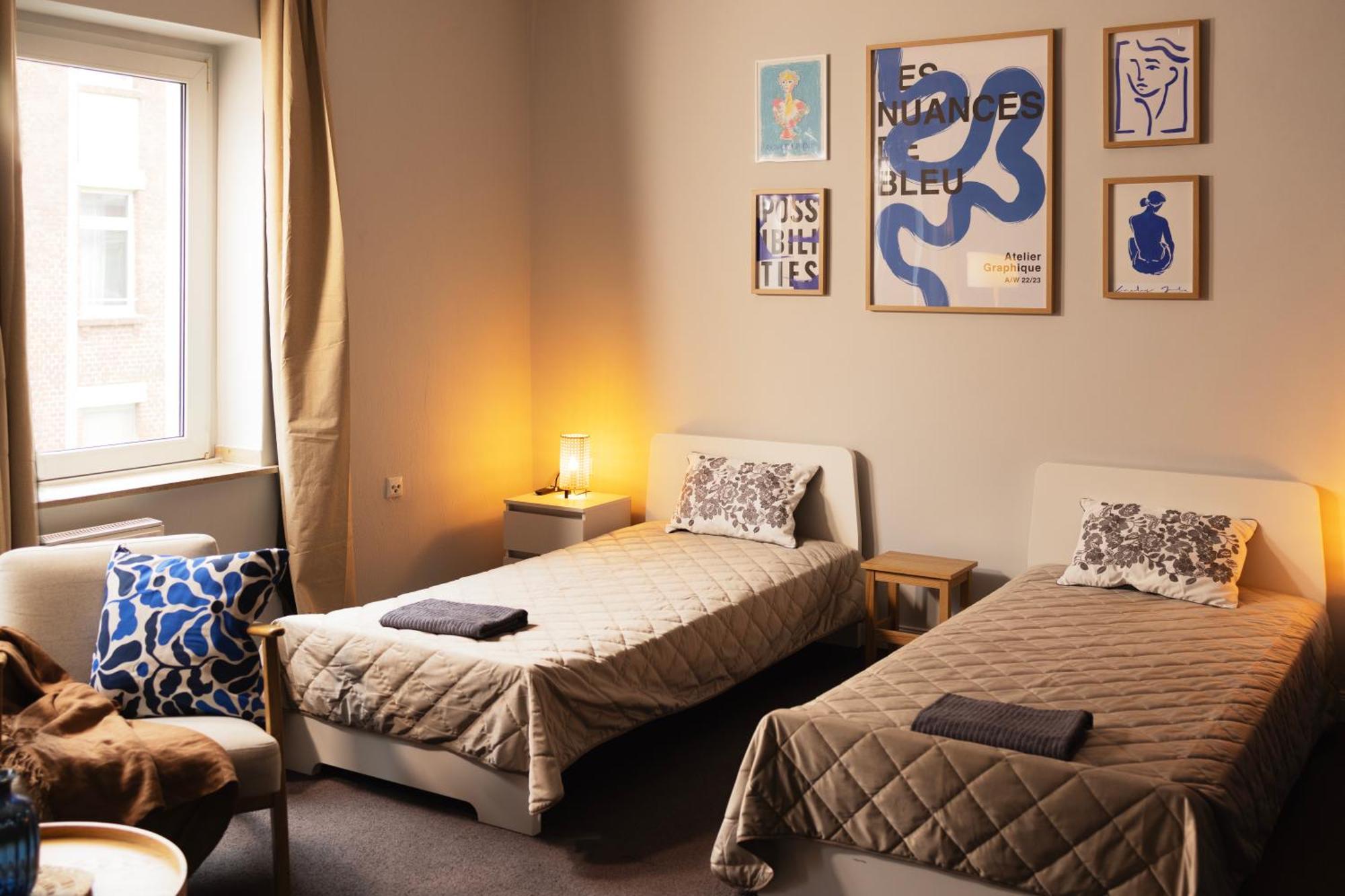 Huge Apartment With Sauna And Free Parking ดุยส์บูร์ก ภายนอก รูปภาพ
