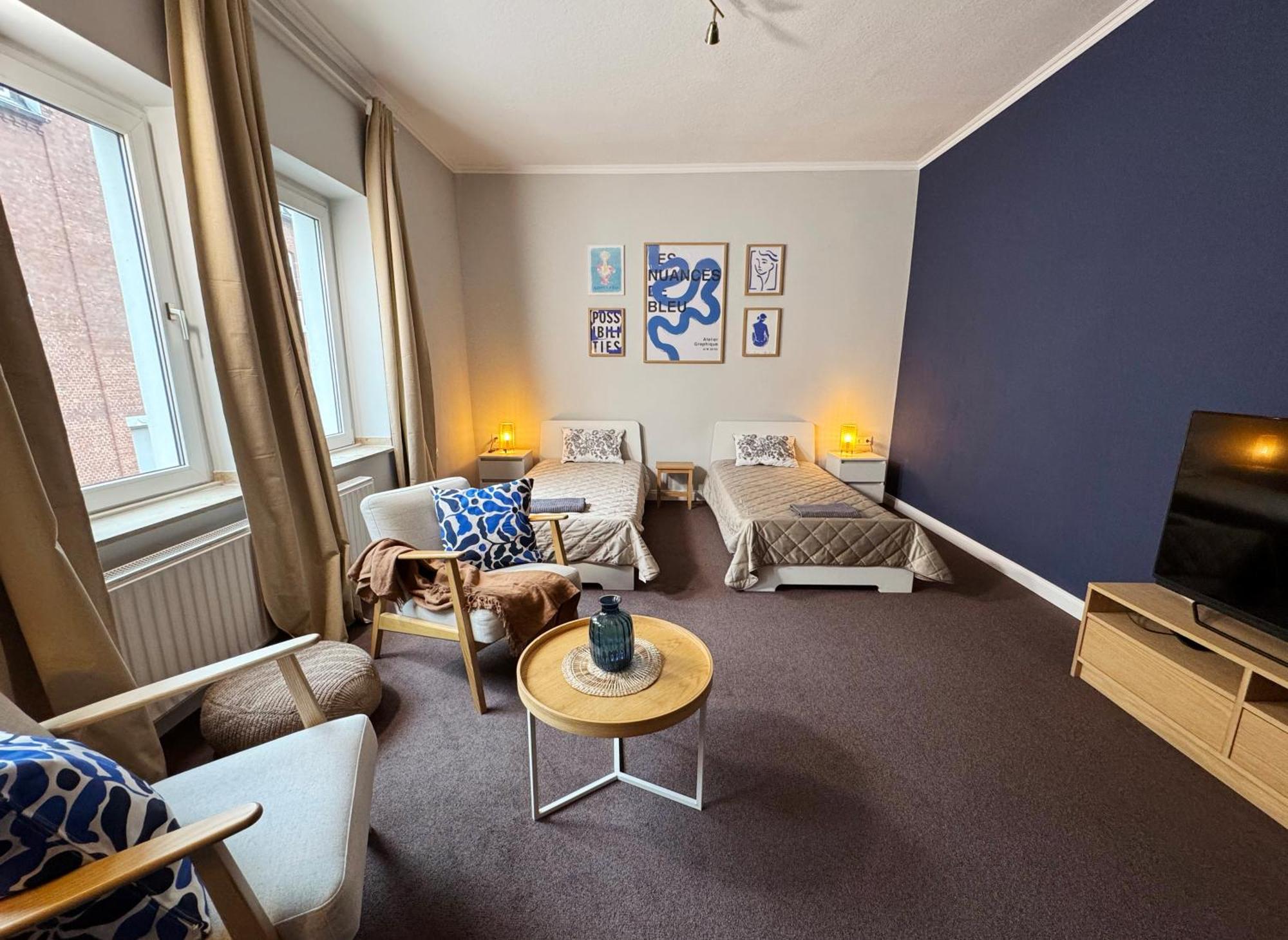 Huge Apartment With Sauna And Free Parking ดุยส์บูร์ก ภายนอก รูปภาพ