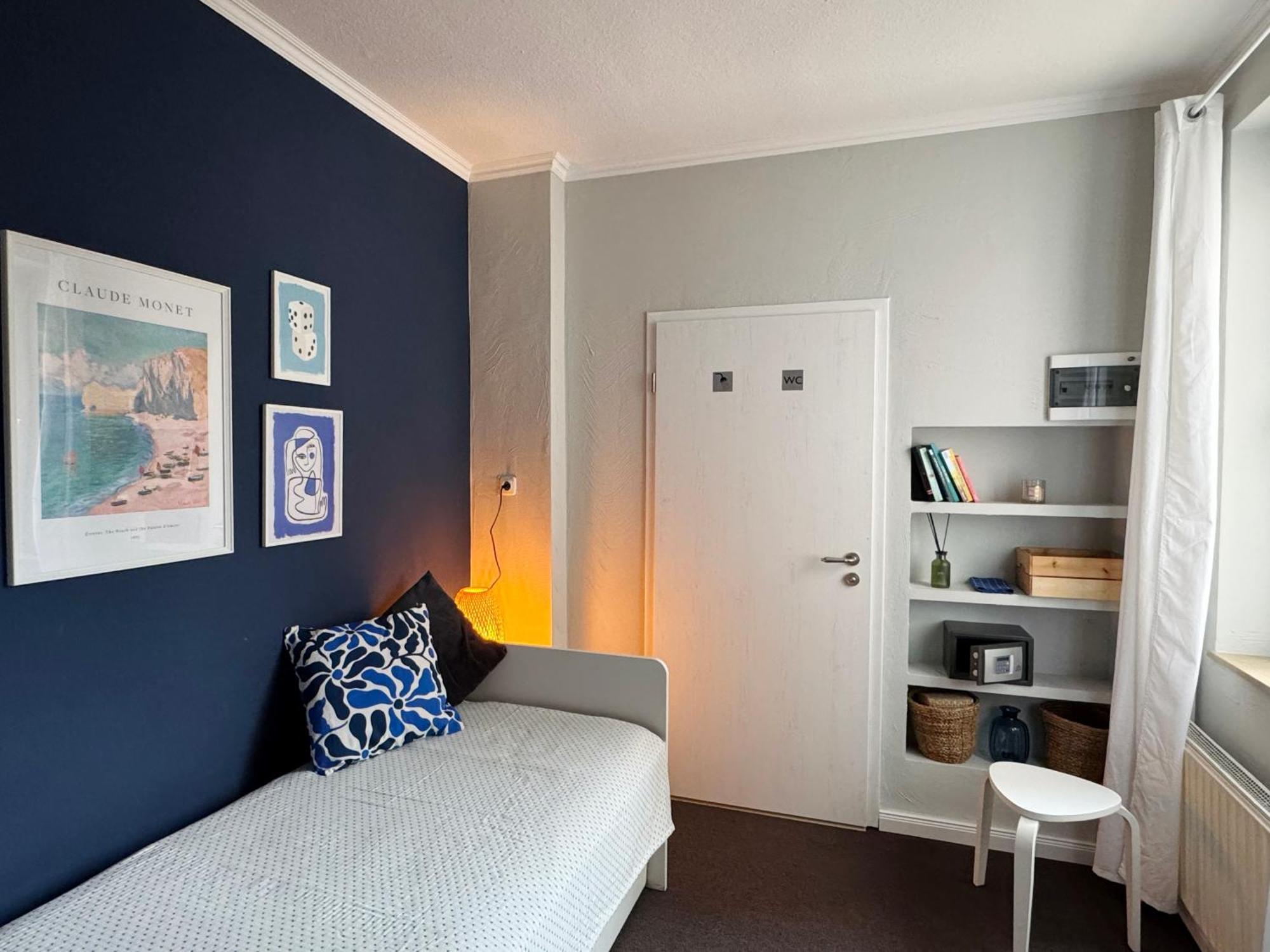 Huge Apartment With Sauna And Free Parking ดุยส์บูร์ก ภายนอก รูปภาพ